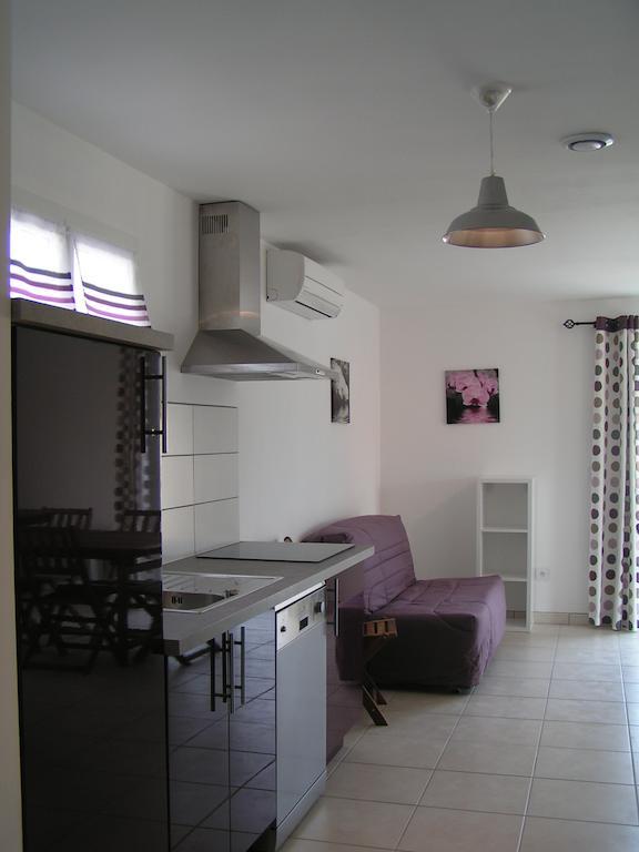 Aux Couleurs D'Ardeche Apartment Vallon-Pont-dʼArc Стая снимка