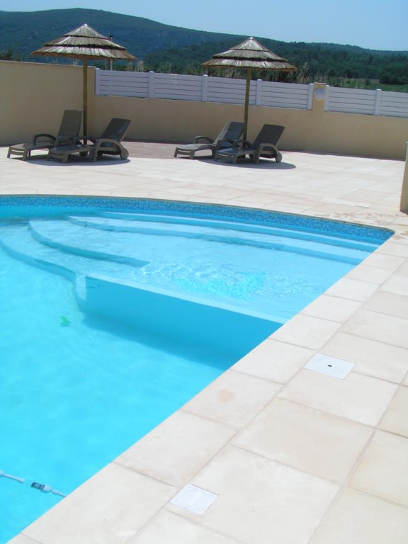 Aux Couleurs D'Ardeche Apartment Vallon-Pont-dʼArc Екстериор снимка